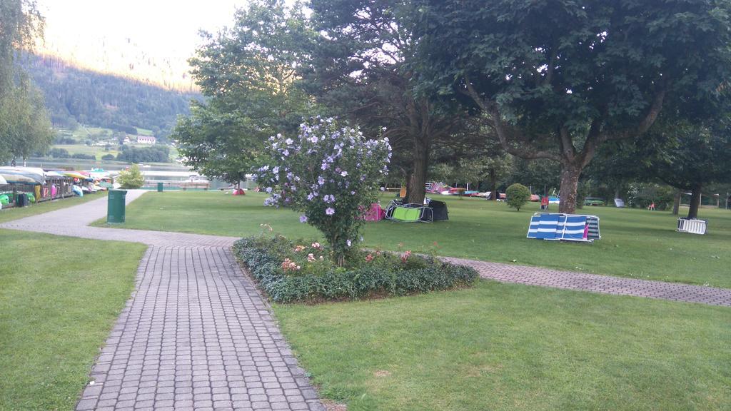 Ferienwohnung Christian Am Ossiachersee Bodensdorf Exterior foto